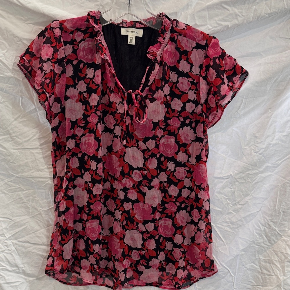 Floral Print Blouse with Tie Neck